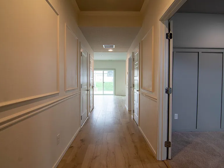 8006 S Fruitvale Ln — Photo 15