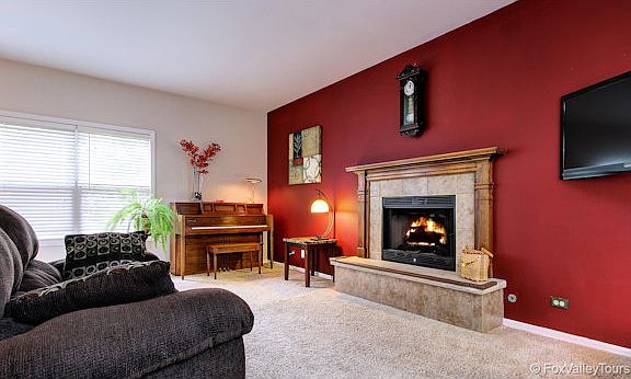 2nd image of 2442 Deerfield Dr