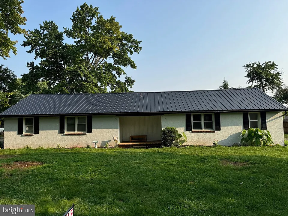 254 W Ridge Rd