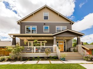 3098 SW Nebraska St, Portland, OR 97239