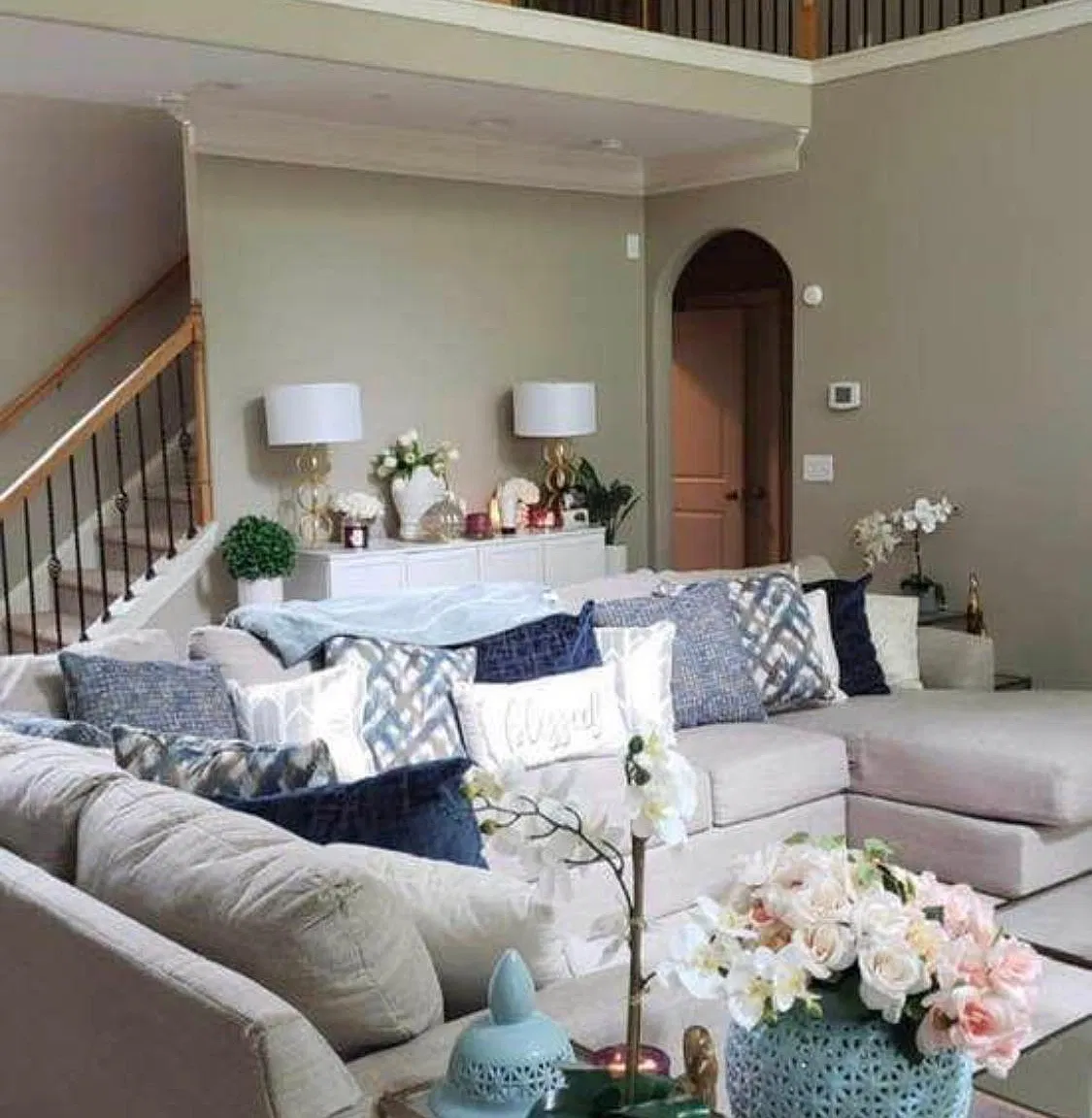 5 bed, 3238 sqft, $3,200 — Photo 4