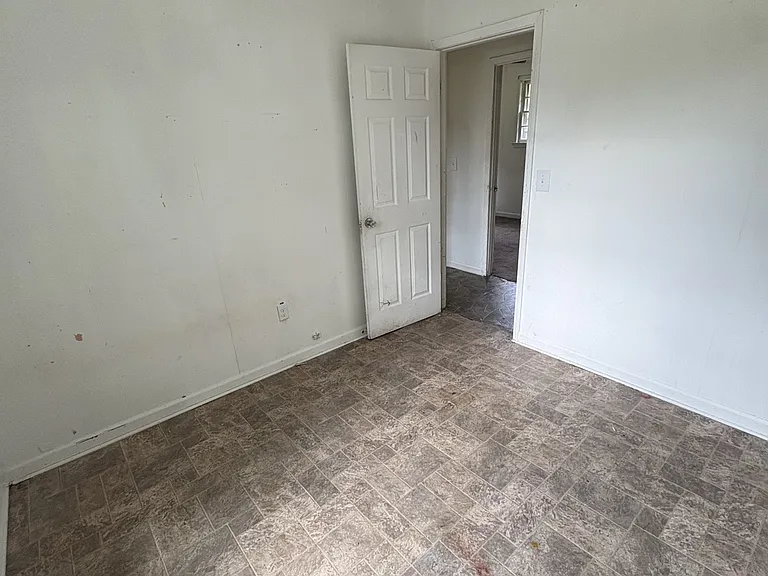 216 Bonita Ln — Photo 15