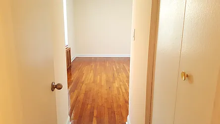 Rented by Realty Queens LLC