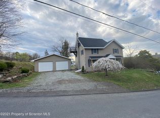 24 Church St, Factoryville, PA