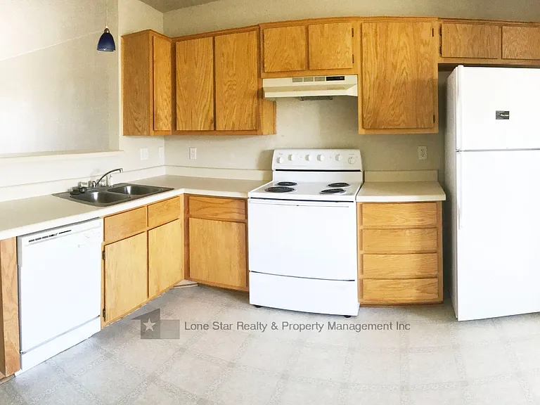 3602 Littleleaf — Photo 10
