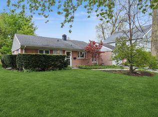 9239 Kedvale Ave, Skokie, IL 60076