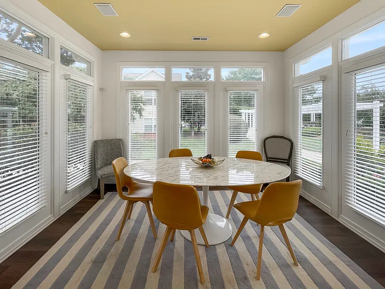 Crosstimbers Apartments — Photo 10