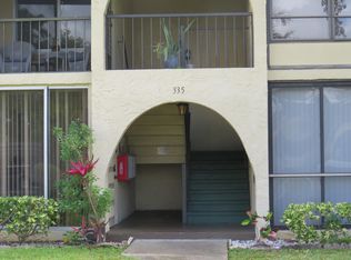 335 Pine Ridge Cir APT D-1, Greenacres, FL 33463