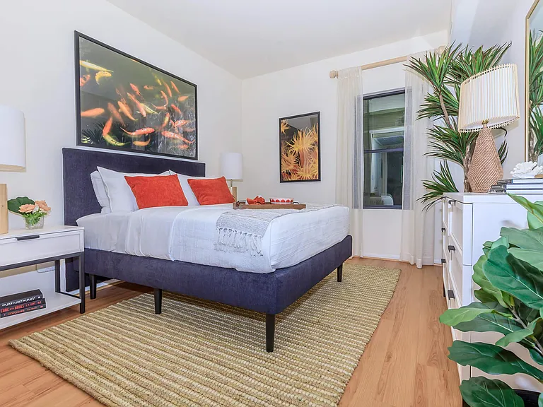 The Residences at Lorenzo — Photo 44