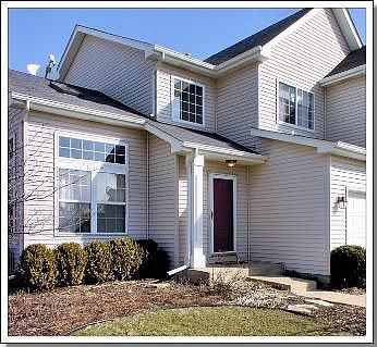 3rd image of 1529 Westbury Cir