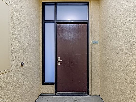 4th image of 133 Promenade #428
