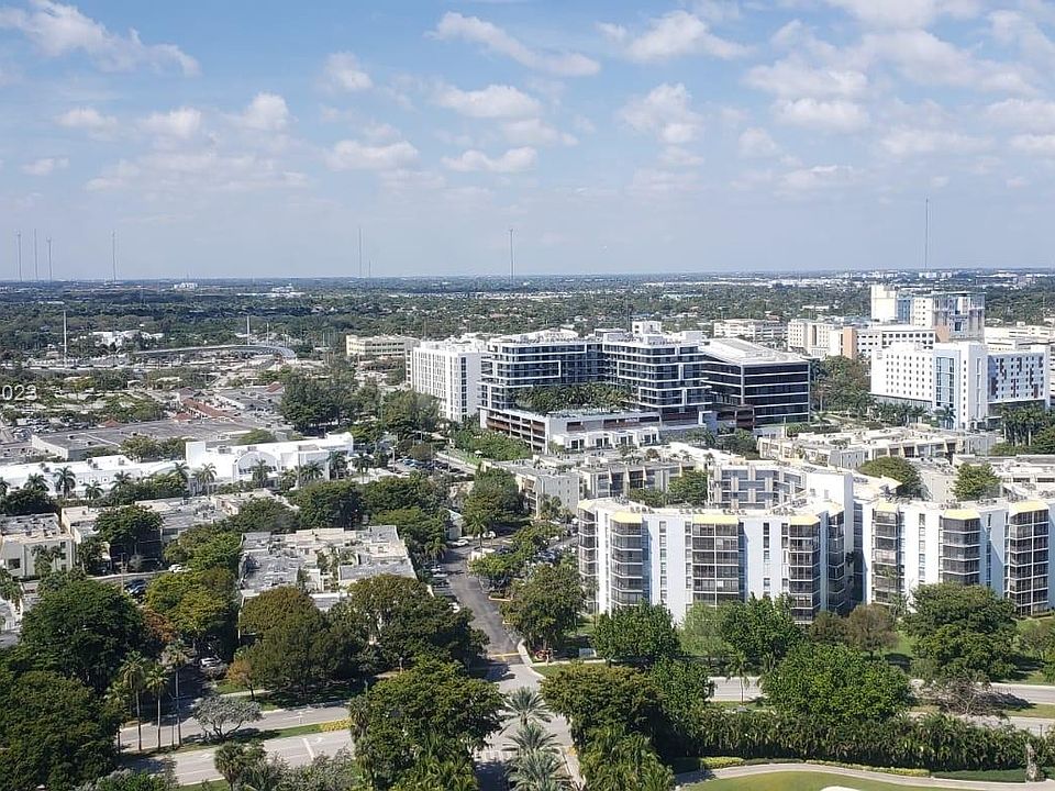 1st image of 20301 W Country Club Dr Ph 22