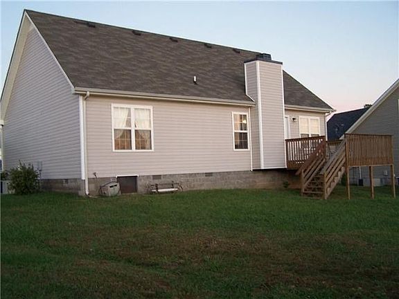 2nd image of 3876 Mackenzie Dr