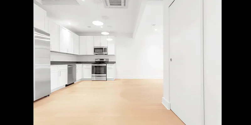 Rented by Voro New York | media 3
