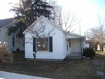 1st image of 213 E Johnson St