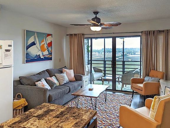 4th image of 123 N Dogwood Dr. #307