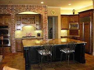 3rd image of 1605 Pine Hollow Dr