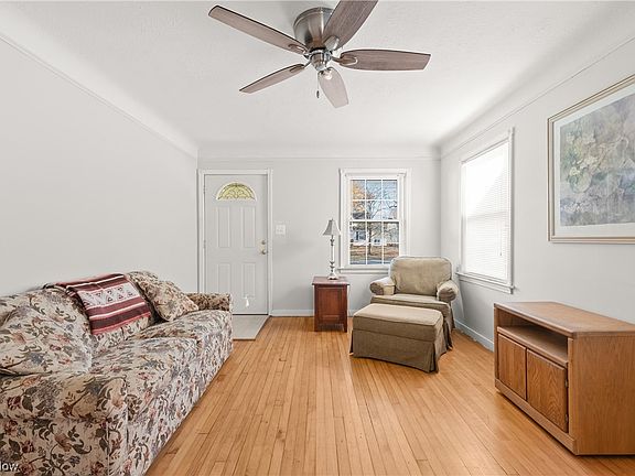 5th image of 3226 W 140th St