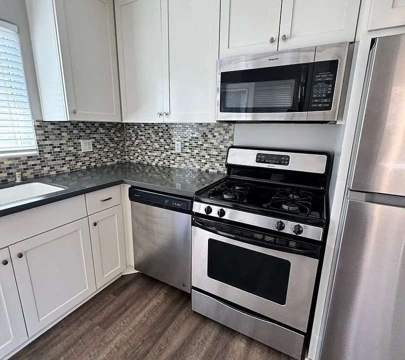 Beautifully Remodeled 2 BR Home in La Mesa/Rolando/SDSU area