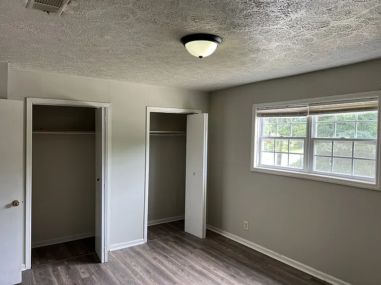 390 Cowan St #394 — Photo 33
