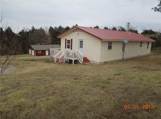 15168 Fisher Rd #300, Fayetteville, AR 72701