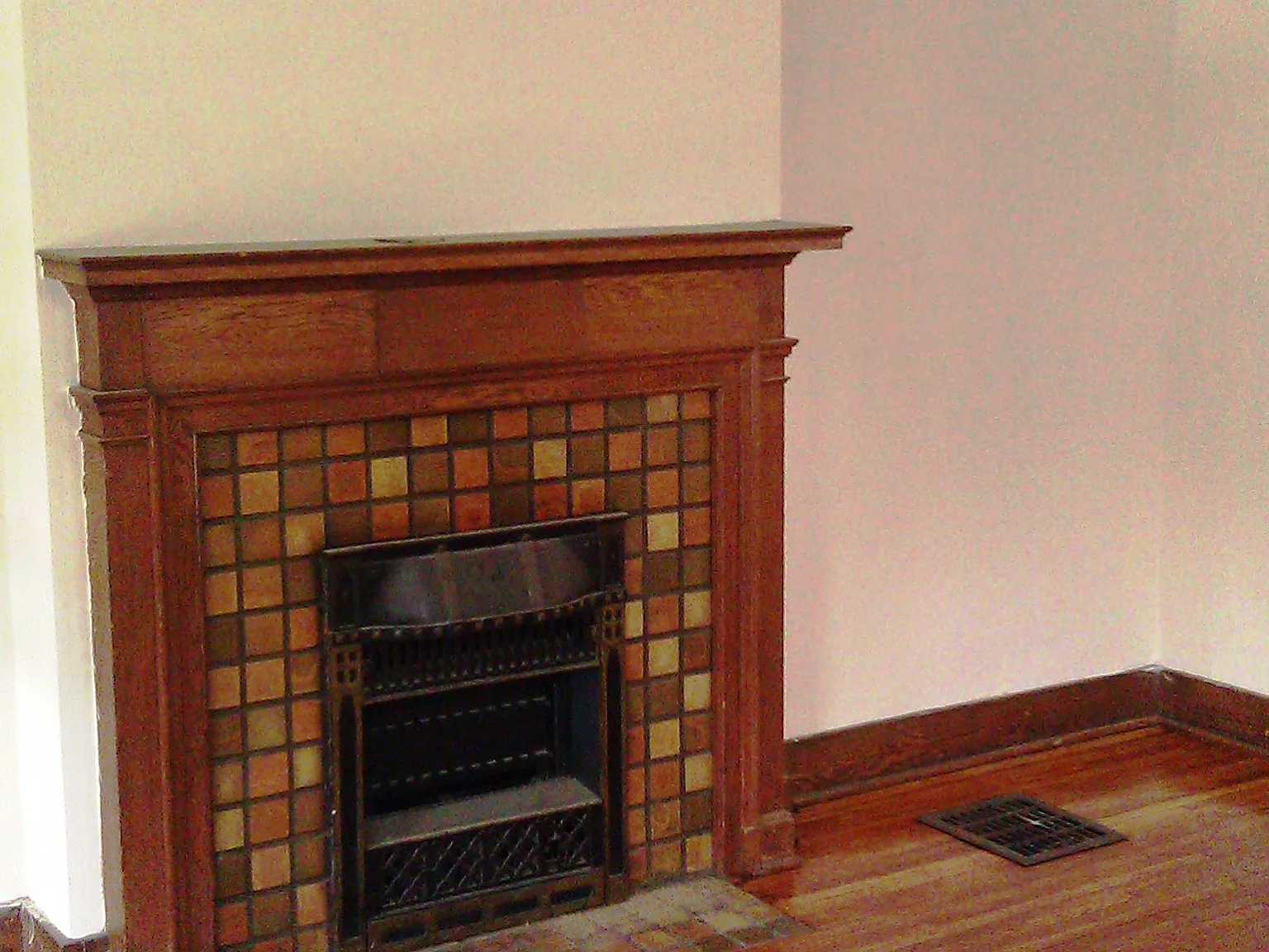 3 bed, 1176 sqft, $1,325 — Photo 3