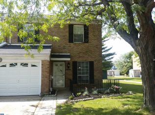 8515 Cratin Pl, Philadelphia, PA 19153