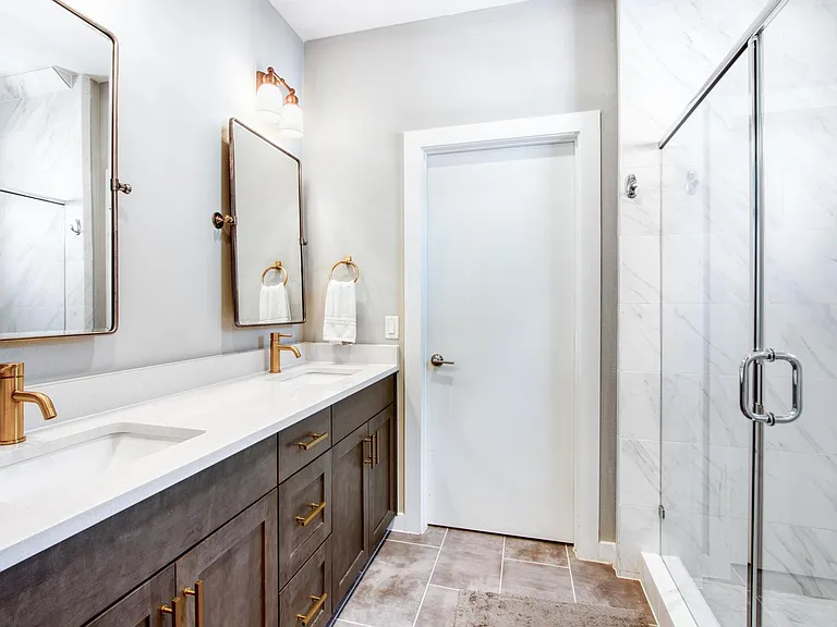 1638 Kings Hwy — Photo 15