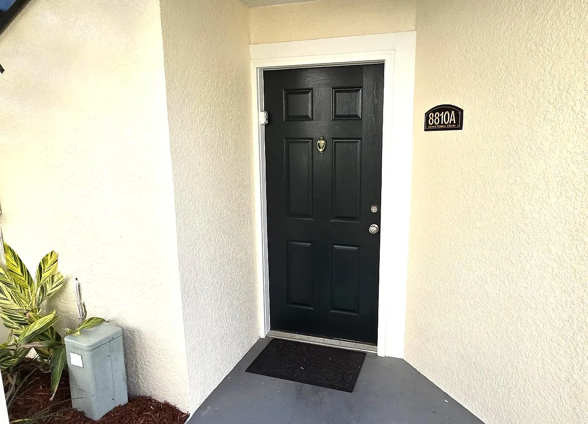 Unit Photo - 8810 Grand Palms Cir #A