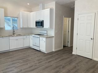 130 Encina Ave #10, Monterey, CA 93940