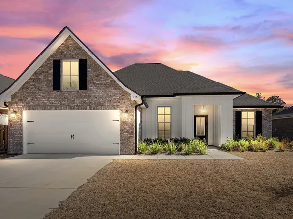 132 E Tweet St, Freeport, FL 32439