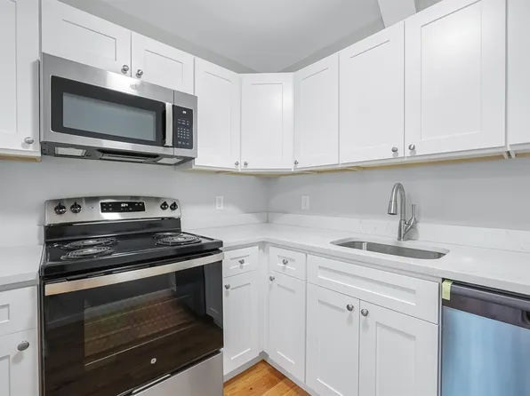 161 18th Street image 9 of 28