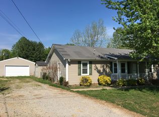 3559 Halleys Dr, Murfreesboro, TN 37127