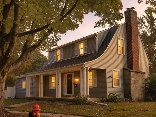 306 Holton Rdg, Crown Point, IN 46307