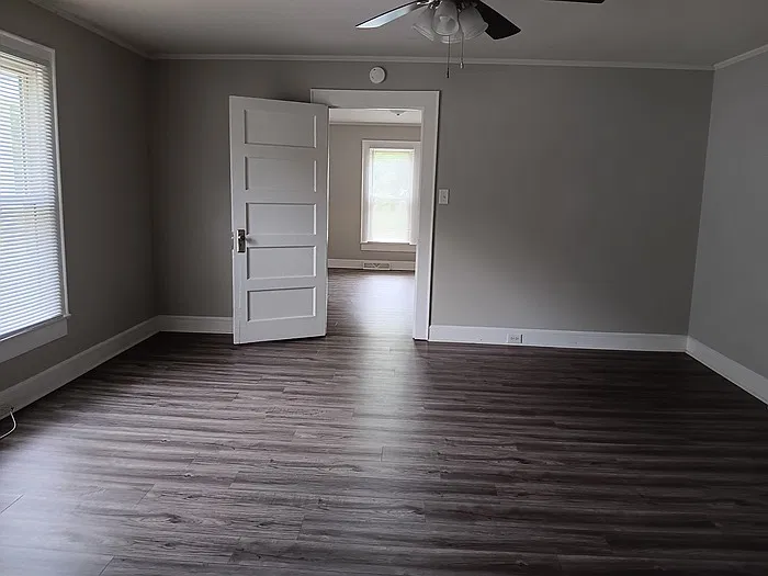1 bed, 1.0 bath, $900 — Photo 3
