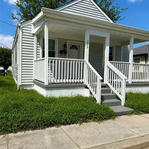 223 Witten St — Photo 4