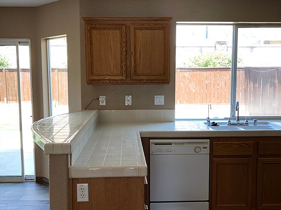 5th image of 25904 Marco Polo St