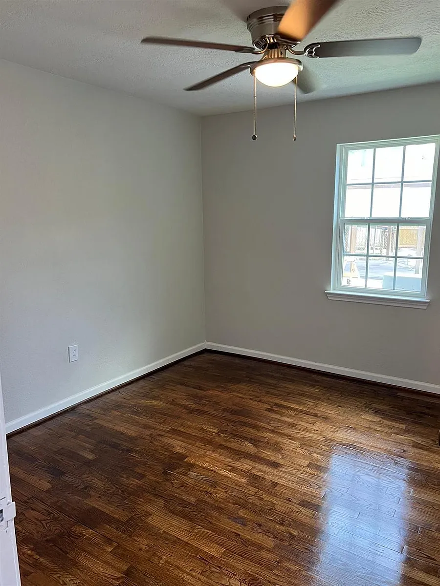 Building Photo - 2522 Kingsdale Dr