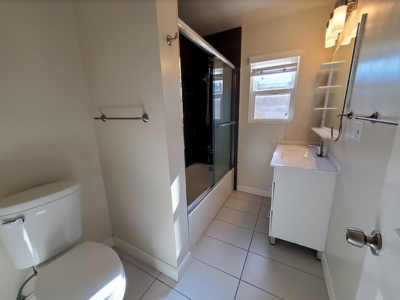 3rd image of 585 Cassia St #9