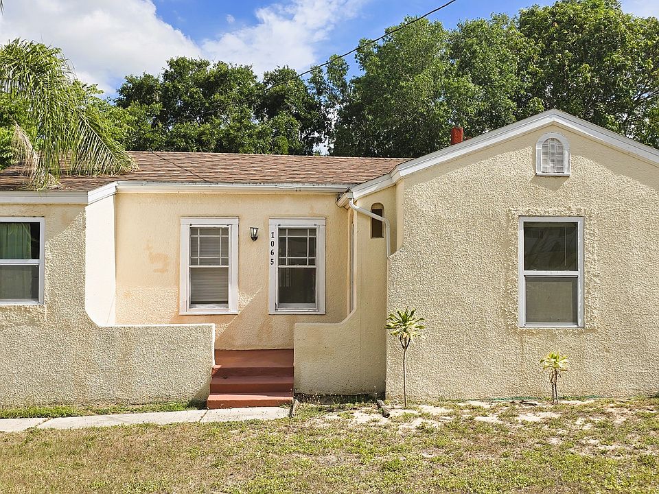 1st image of 1065 Sunset Dr