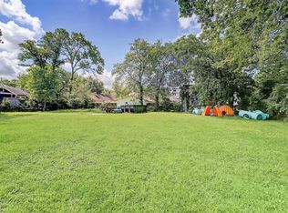 514 Melbourne St #A, Houston, TX 77022