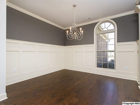 3rd image of 4514 Blairmont Dr SE