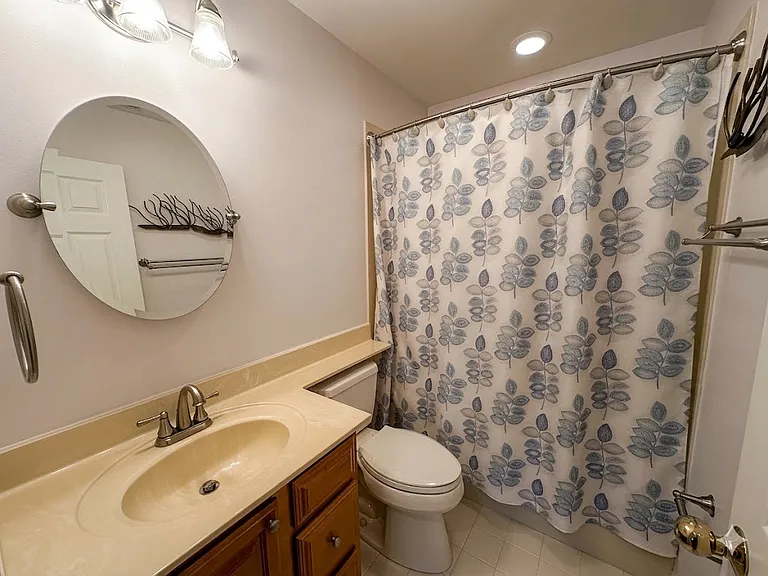 1305 Rowland Dr — Photo 39