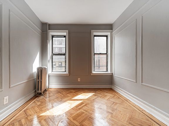 3rd image of 880 47th St APT A7