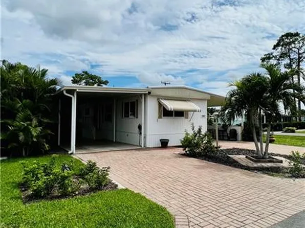 27493 Pauline DR, BONITA SPRINGS, FL 34135