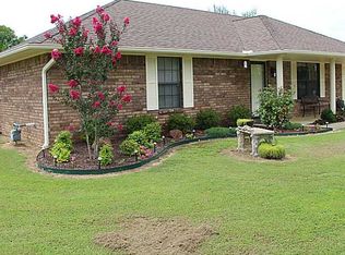 206 Norvell Rd N, Heavener, OK 74937