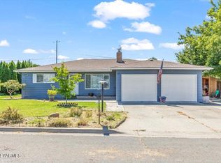3302 Gregory Ave, Yakima, WA