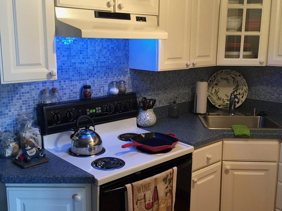 1st image of 1187 Ocean Ave Unit 19