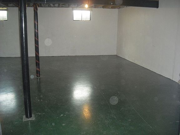 Unfinished portion of basement