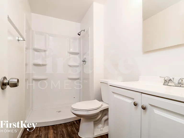 3733 E Eugie Ave — Photo 13